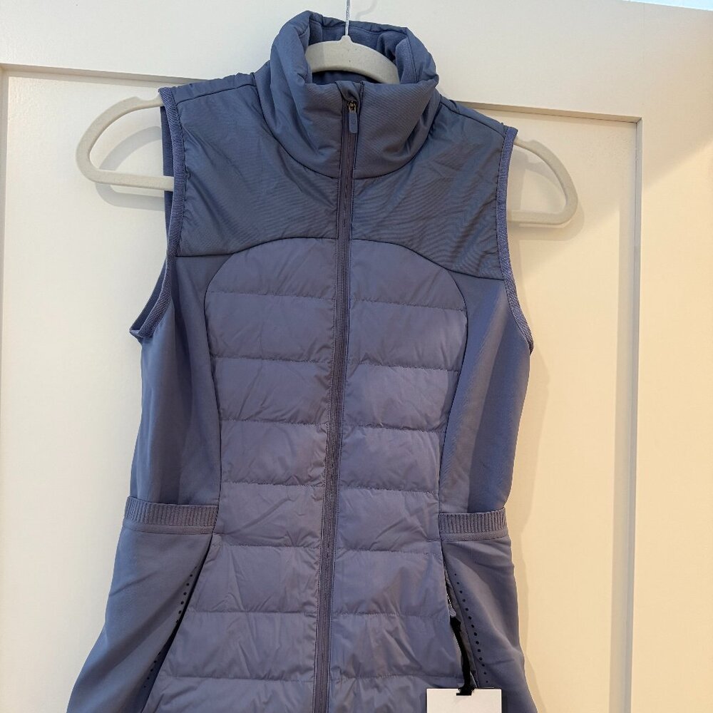 NWT Lululemon Down for it all Vest, SZ 4 Periwinkle